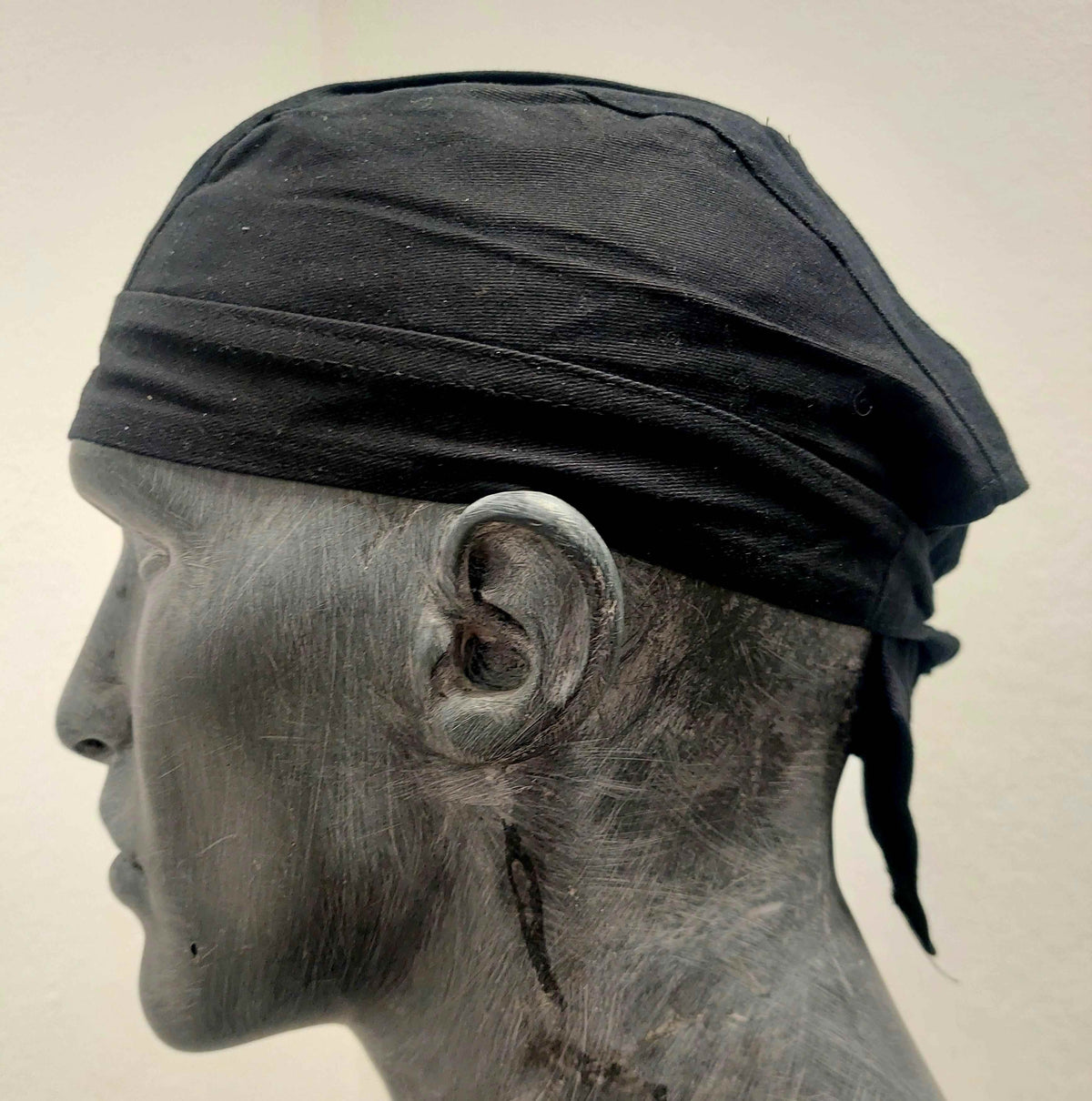 Bandanahuivi YCCF