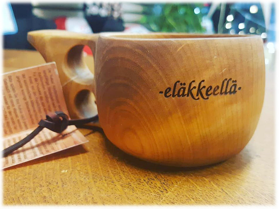 Kuksa kaiverruksella, visakoivu