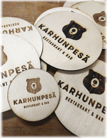 Lasinaluset 4 kpl omalla tekstillä